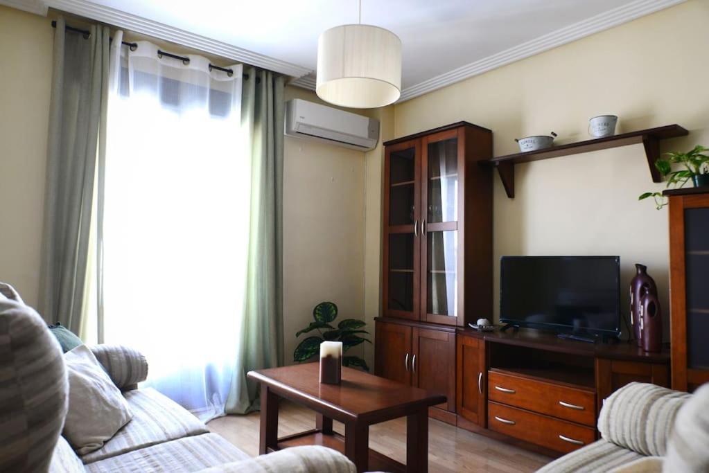 شقة Vivienda Con Fines Turisticos Baeza Monumental Centro المظهر الخارجي الصورة